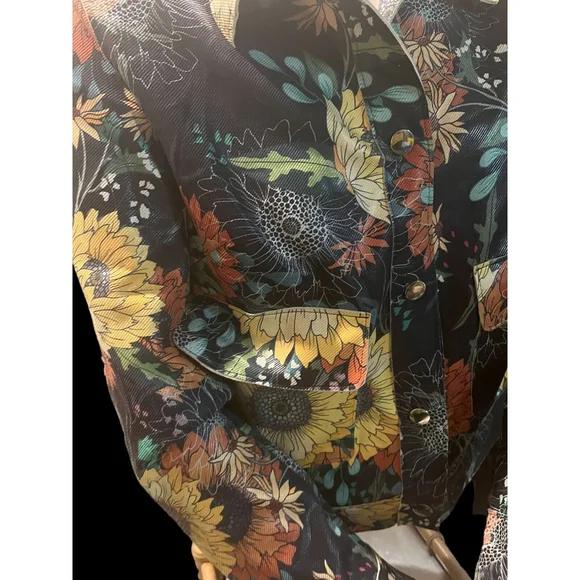 Adore leather jacket w sunflowers - Picture 7 of 9